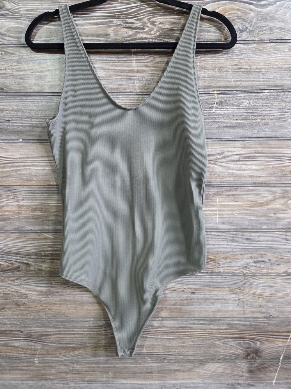 Abercrombie & Fitch Olive Green Scoop Neck Bodysuit Size Large - Picture 3 of 4